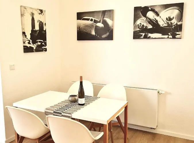 Burgunder - Helle Und Ruhige In Uninaehe דירה מיינץ